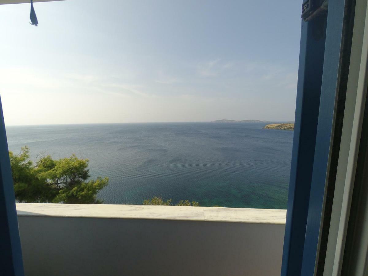 バトシ Blue Waves Viewヴィラ エクステリア 写真